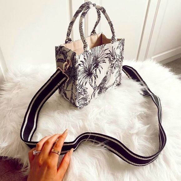 Rare H&M small handbag shoulder bag - Picture 4 of 10